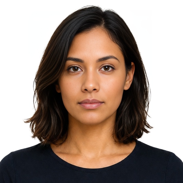India India Passport (2x2 inch, 51x51mm) photo example — 50×50mm white background, AI-processed result