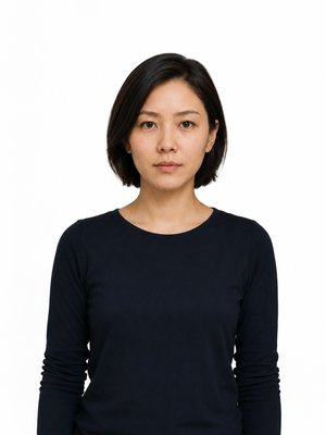 VisaPics passport photo example 837_source.jpg?v=1778933916